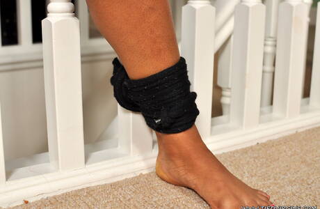 Tied Virgins are pleased to offer you a free pics featuring Chocolate has an amazing form