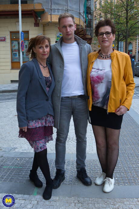 Mature NL are excited to present you with a picture gallery showcasing naughty teen in hot threesome sex